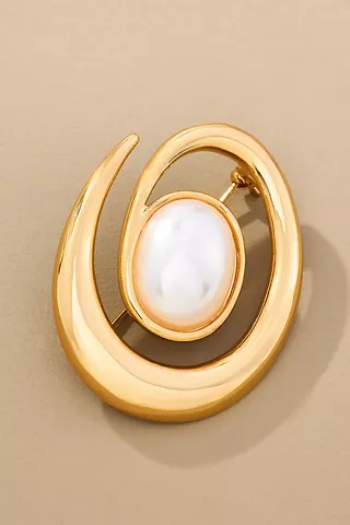 Heaven Mayhem Pearl Swirl Brooch