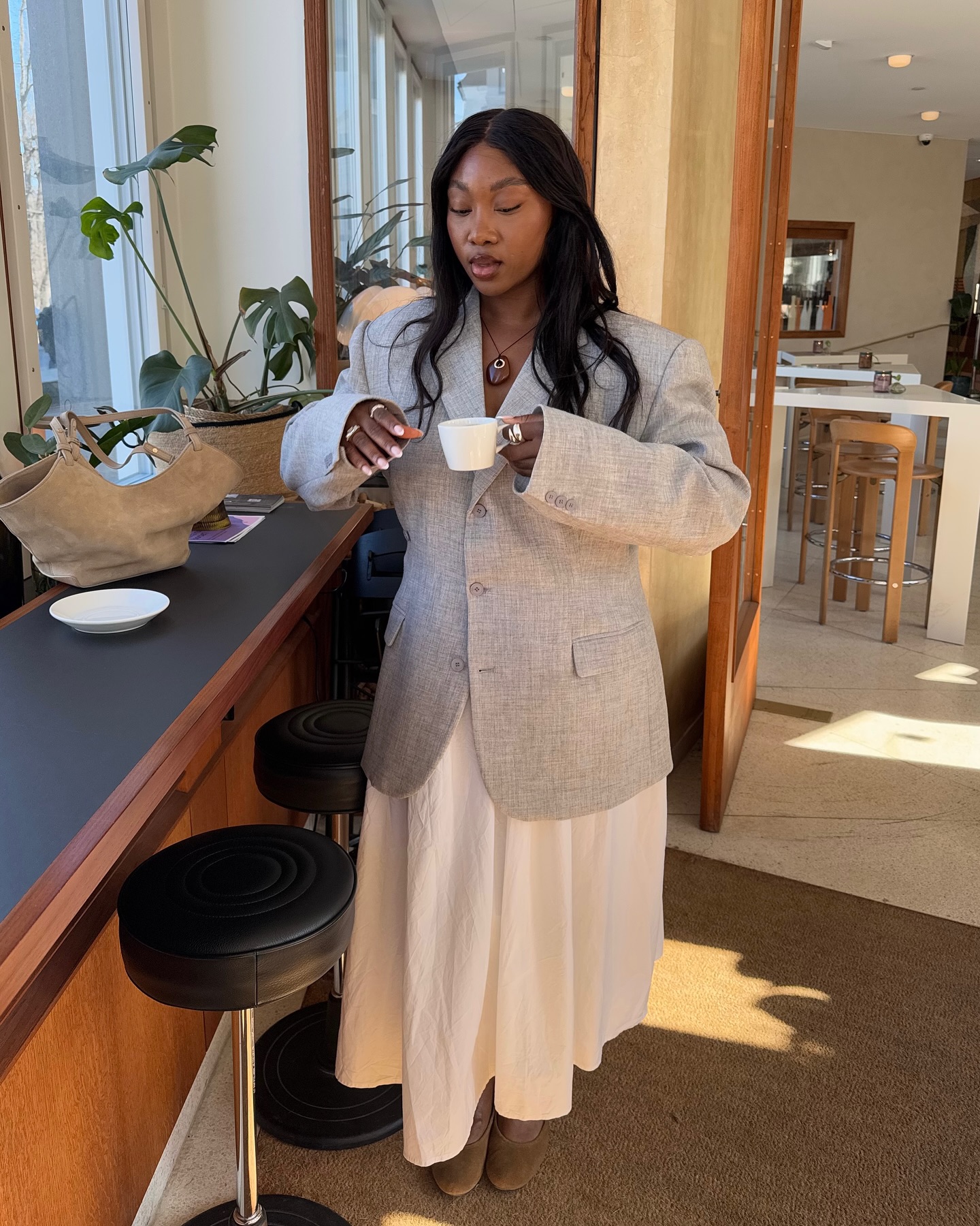 The chicest and coolest spring outfit ideas to give off a fashionable look