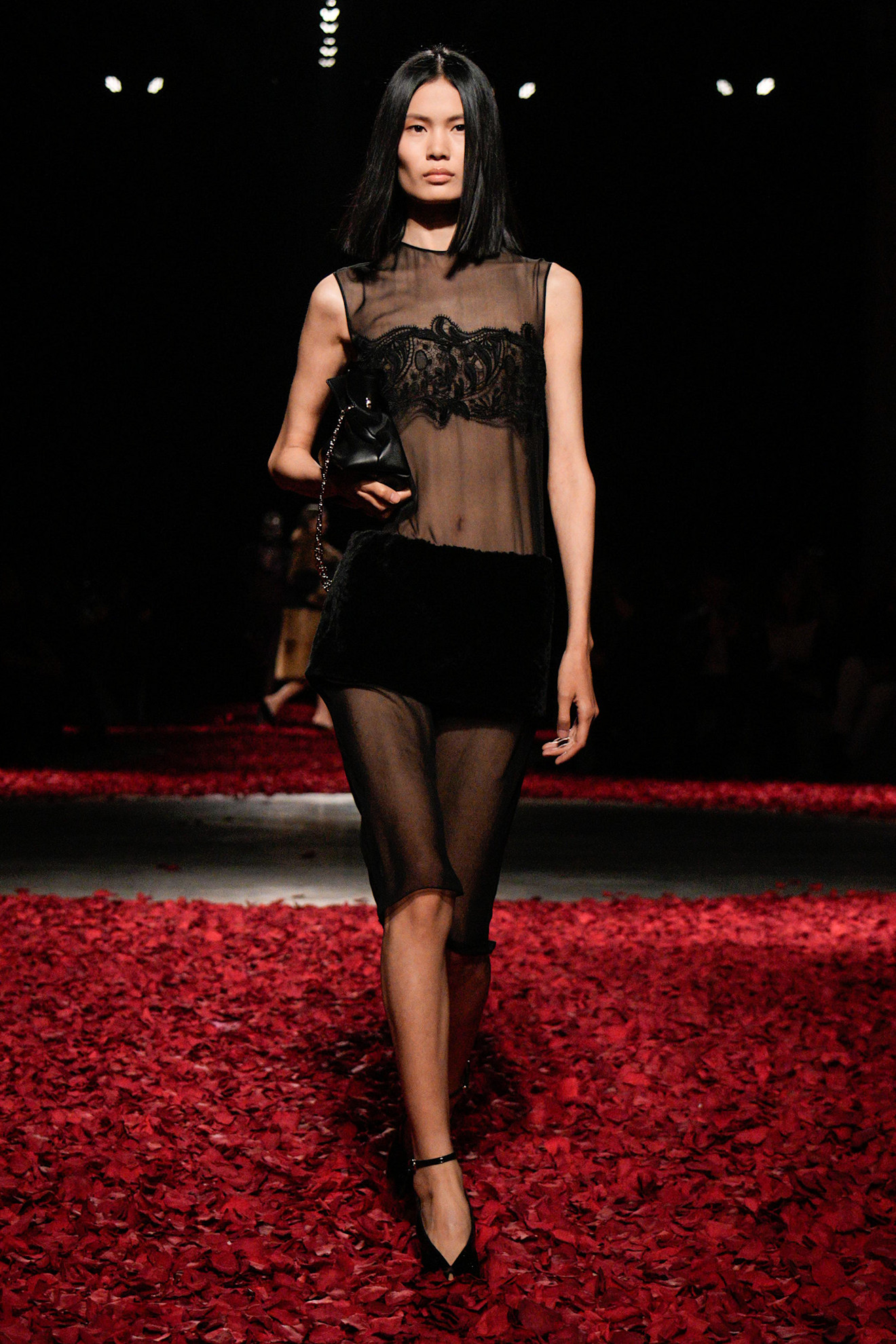 lace trend on the fall/winter 2025 runway