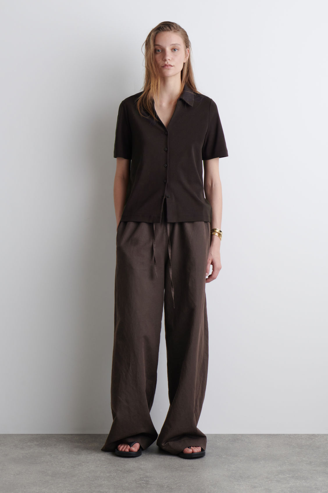 Wide-Leg Linen Drawstring Pants