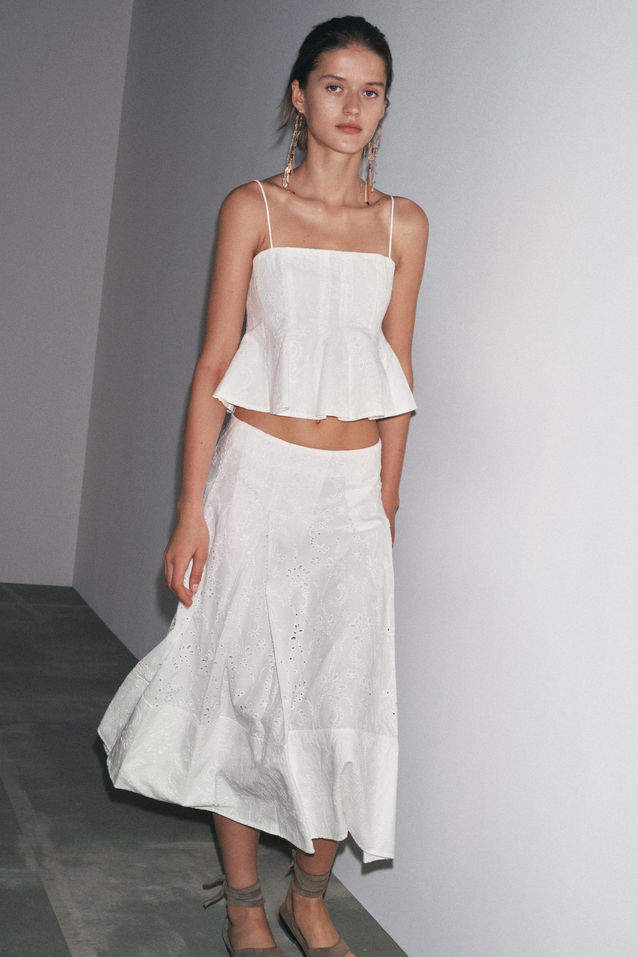 Zw Collection Embroidered Cape Skirt