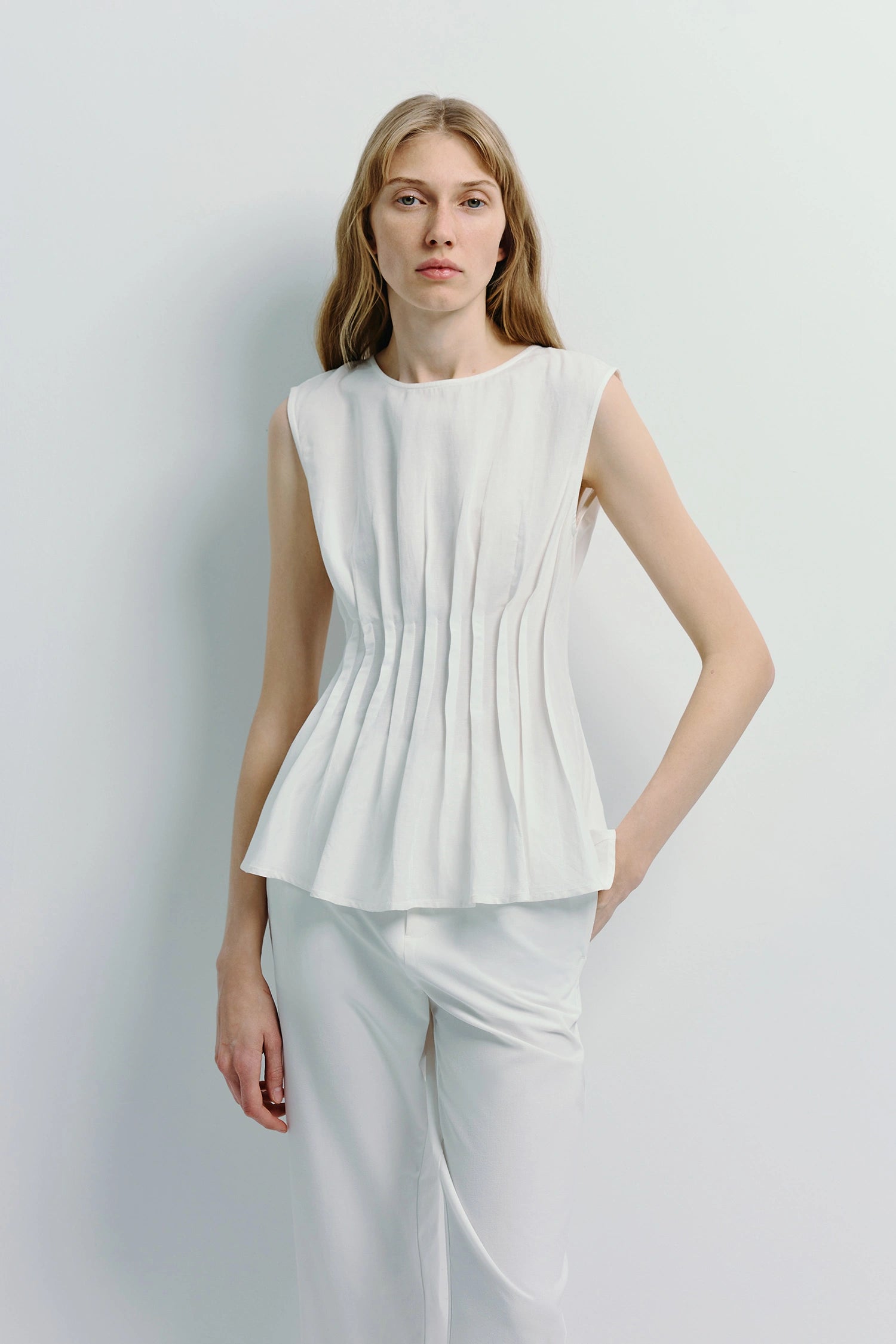 Xxs / White