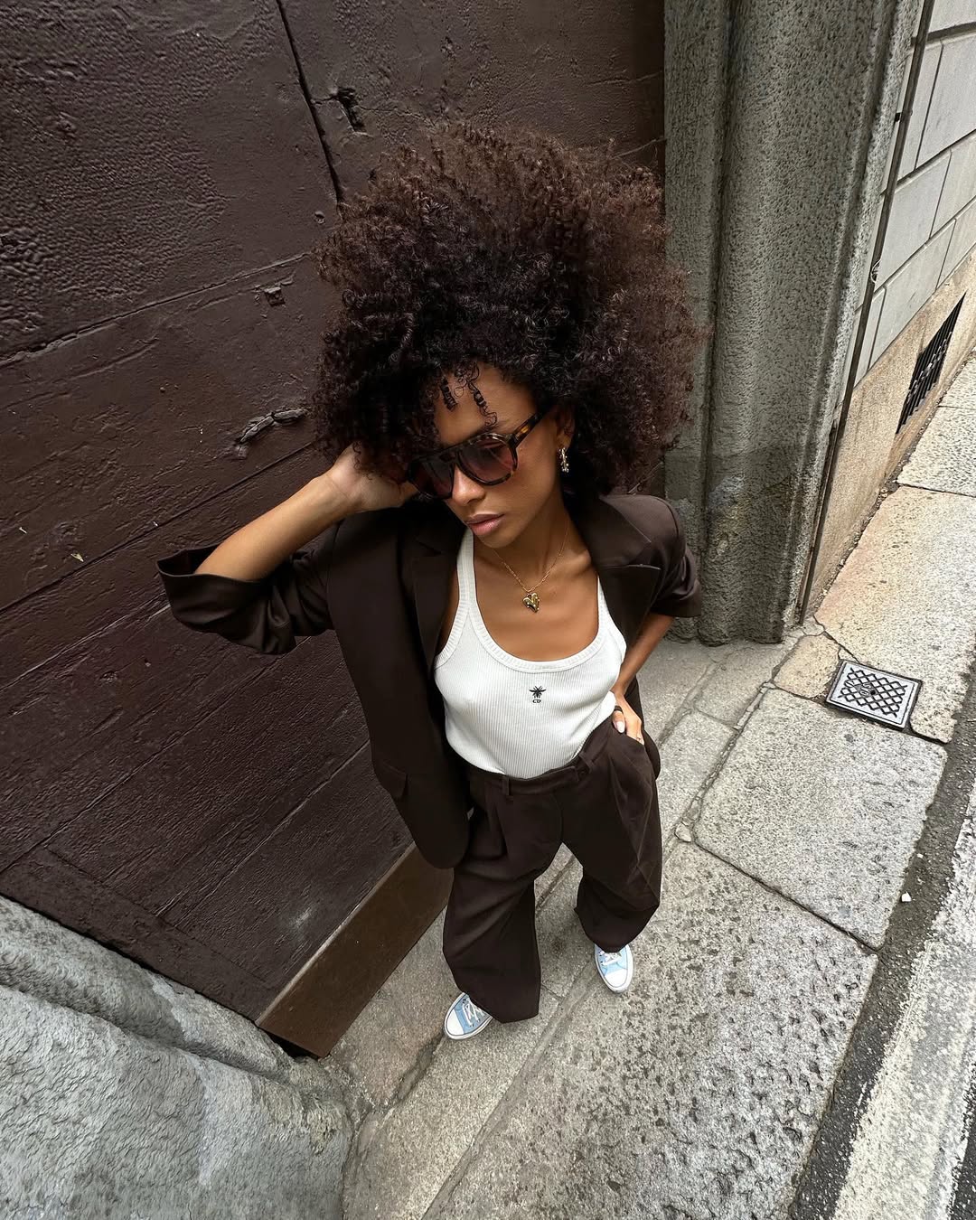 woman wearing matching 2-piece set summer 2025