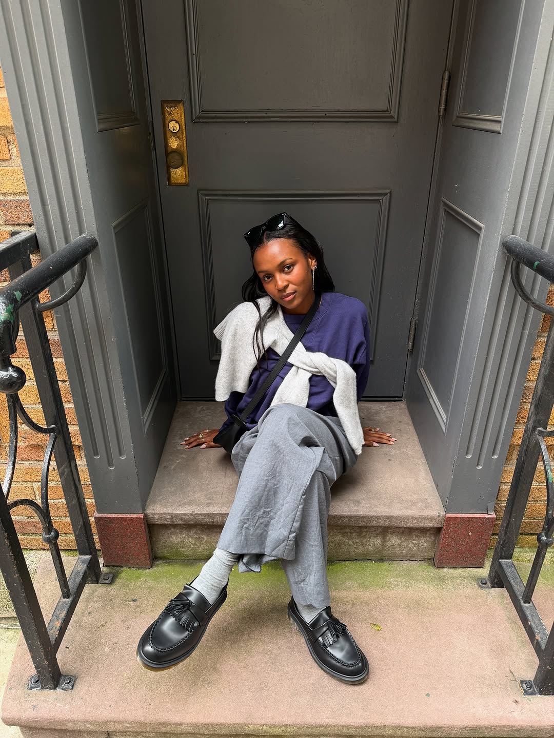 woman wearing fall loafer outfit idea 2025