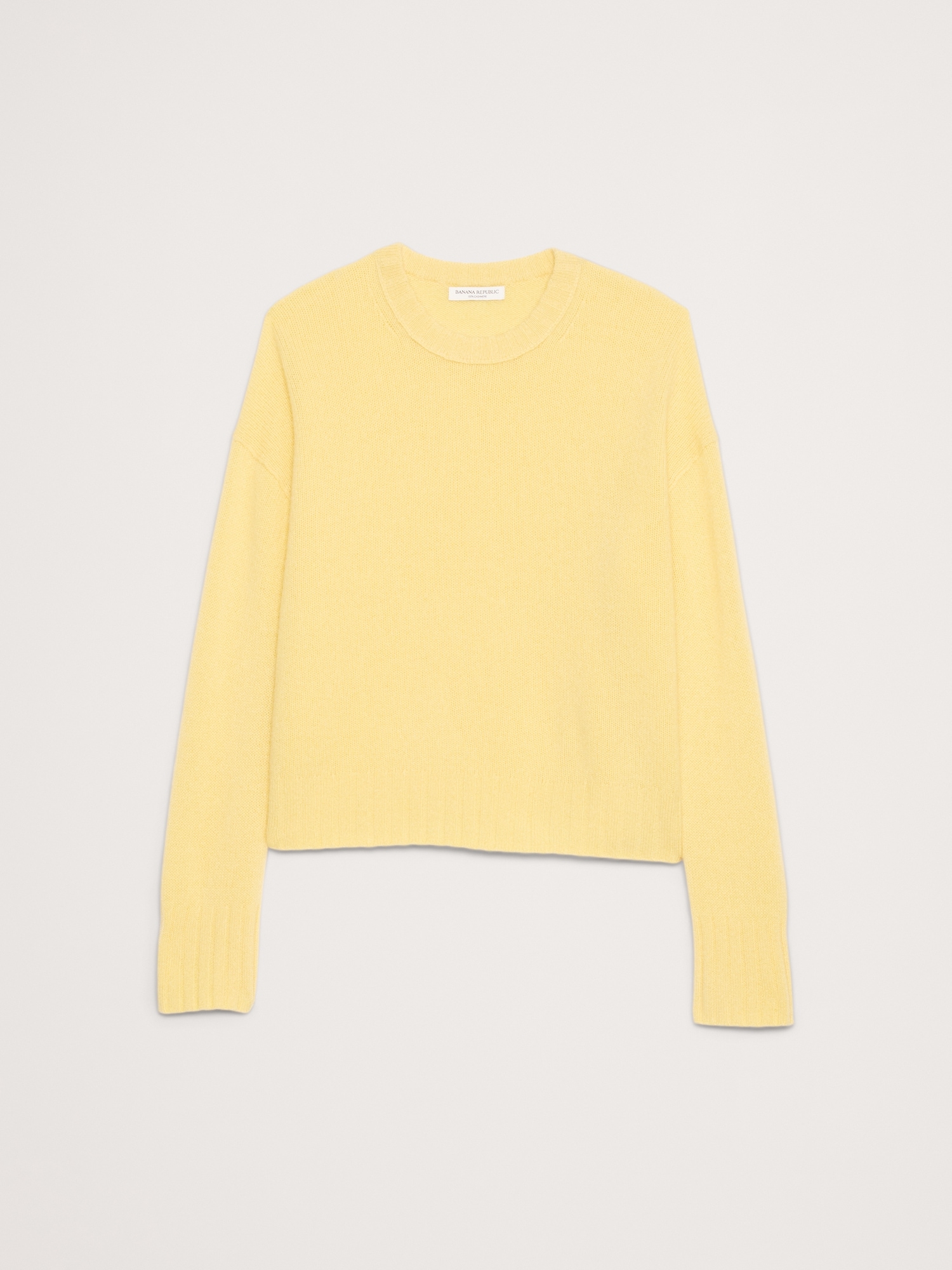 Midweight Cashmere Crew-Neck Sweater