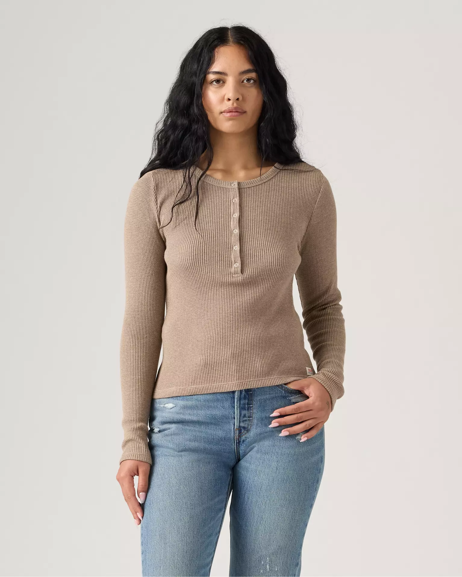 Levi's, Dry Goods Waffle Henley in Taupe Gray