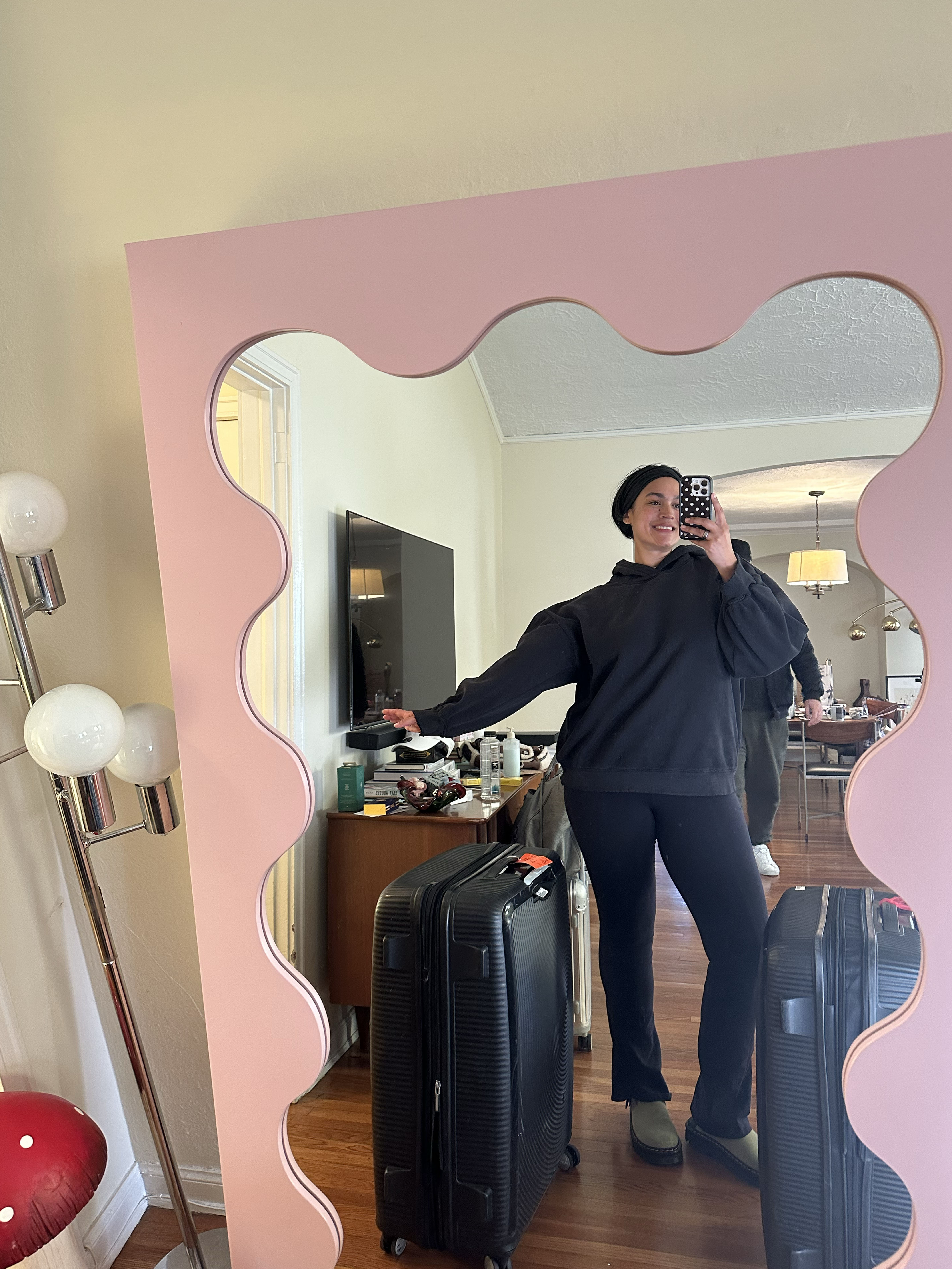 jennifer atilemile travel outfits