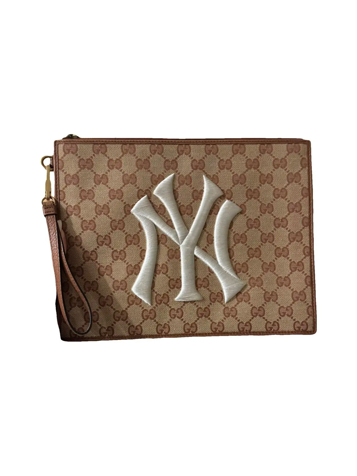 Gucci, Yankees Clutch