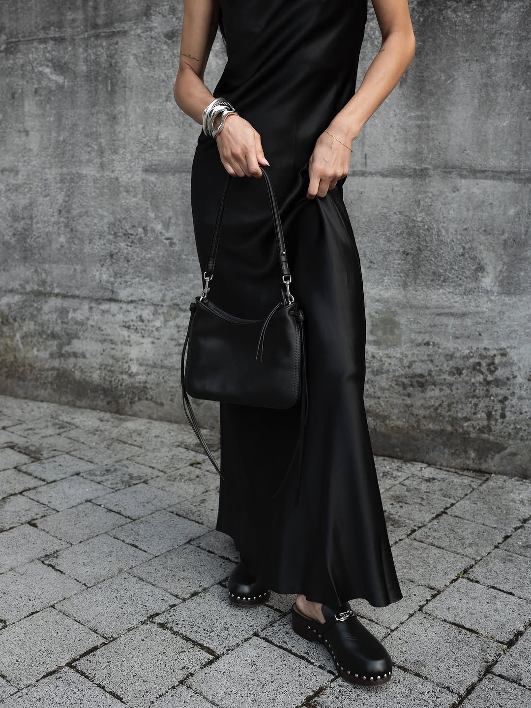 woman wearing clog outfit winter 2025