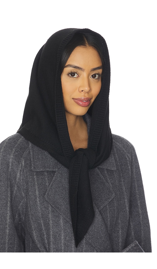 Fuzzy Triangle Scarf