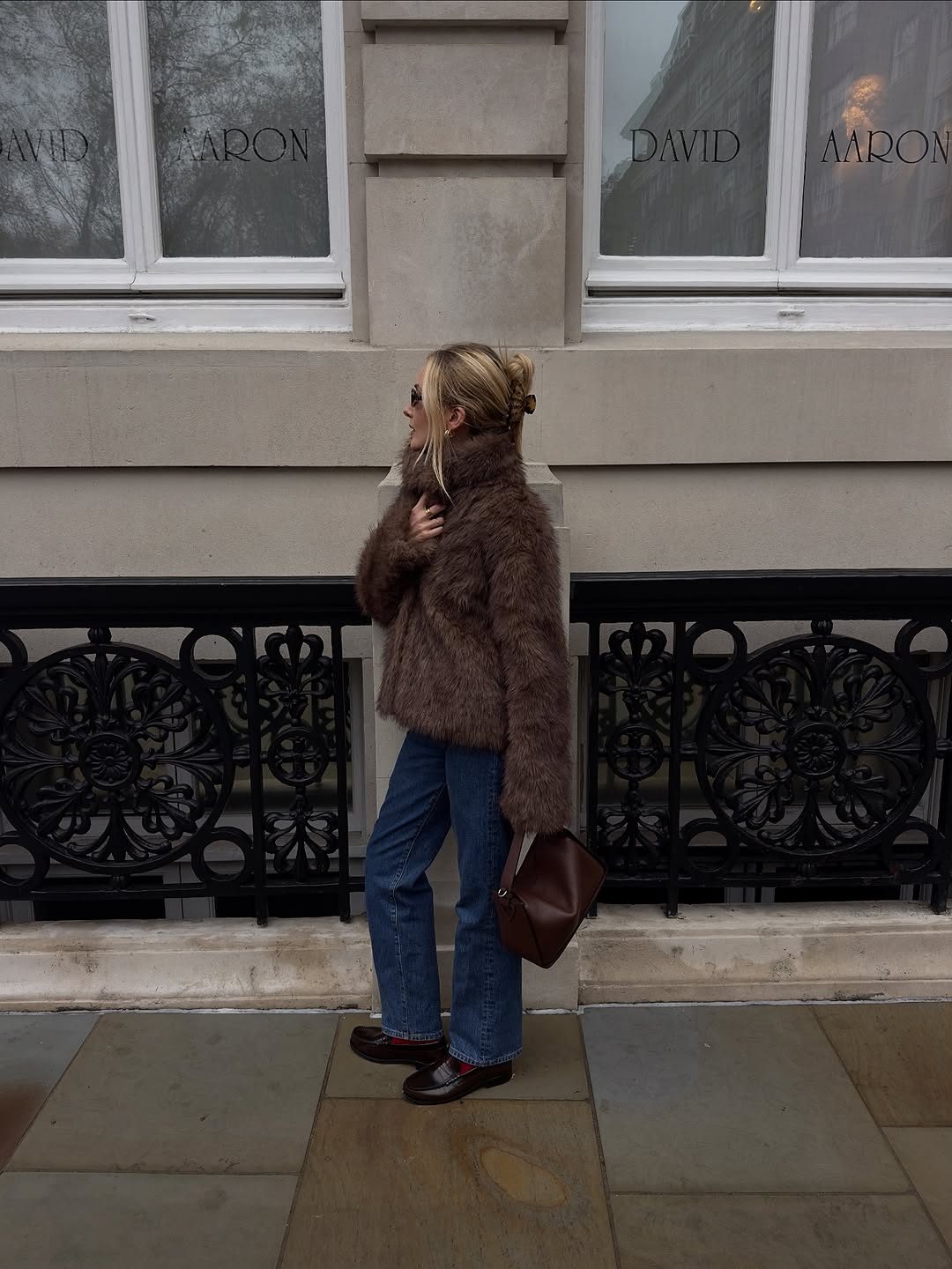 Woman in London wearing outfit idea for 2026.