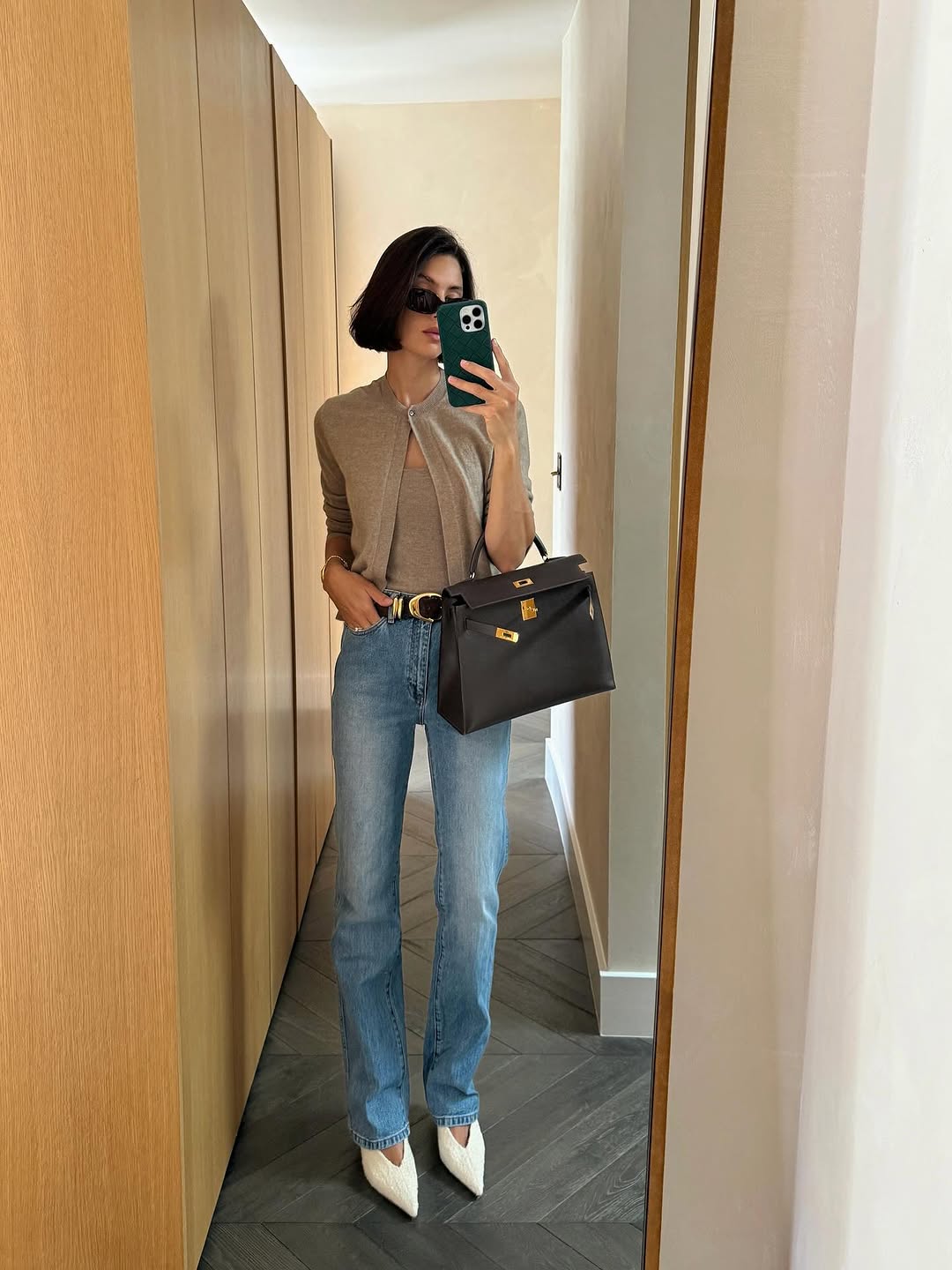 woman wearing cigarette jeans trend 2025