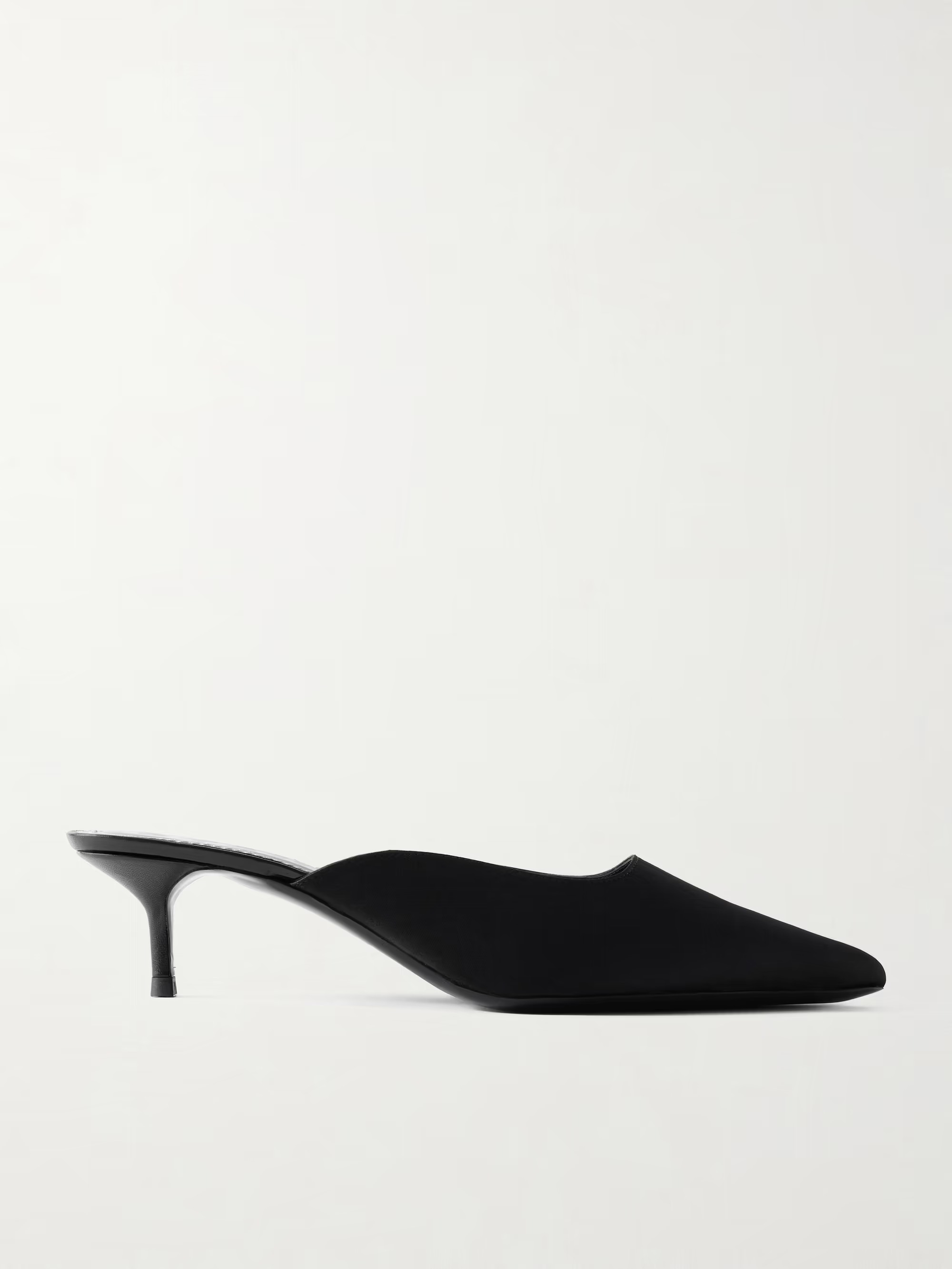 Staud, Sebastian Mules