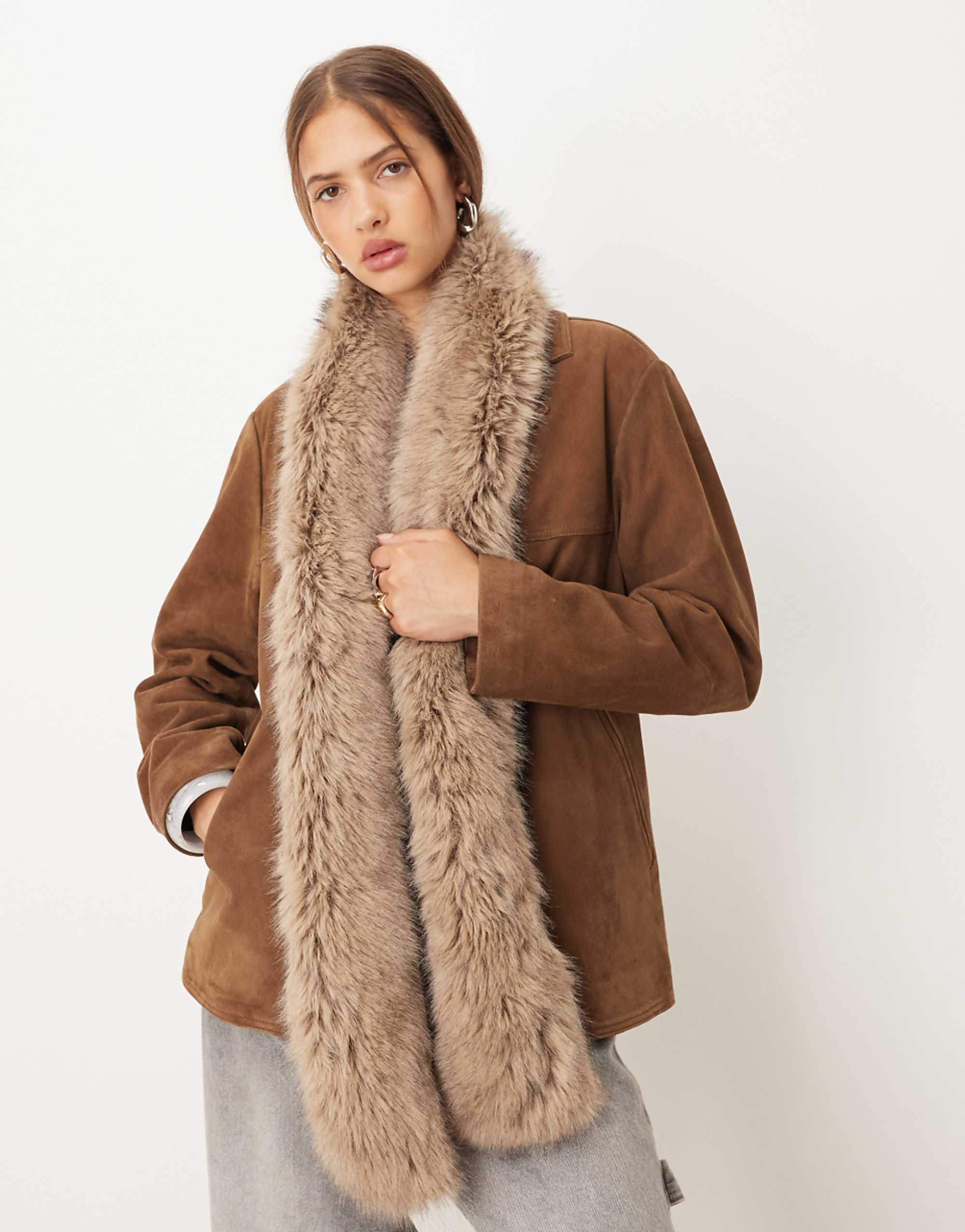 Asos Design Faux Fur Tipped Skinny Scarf in Natural
